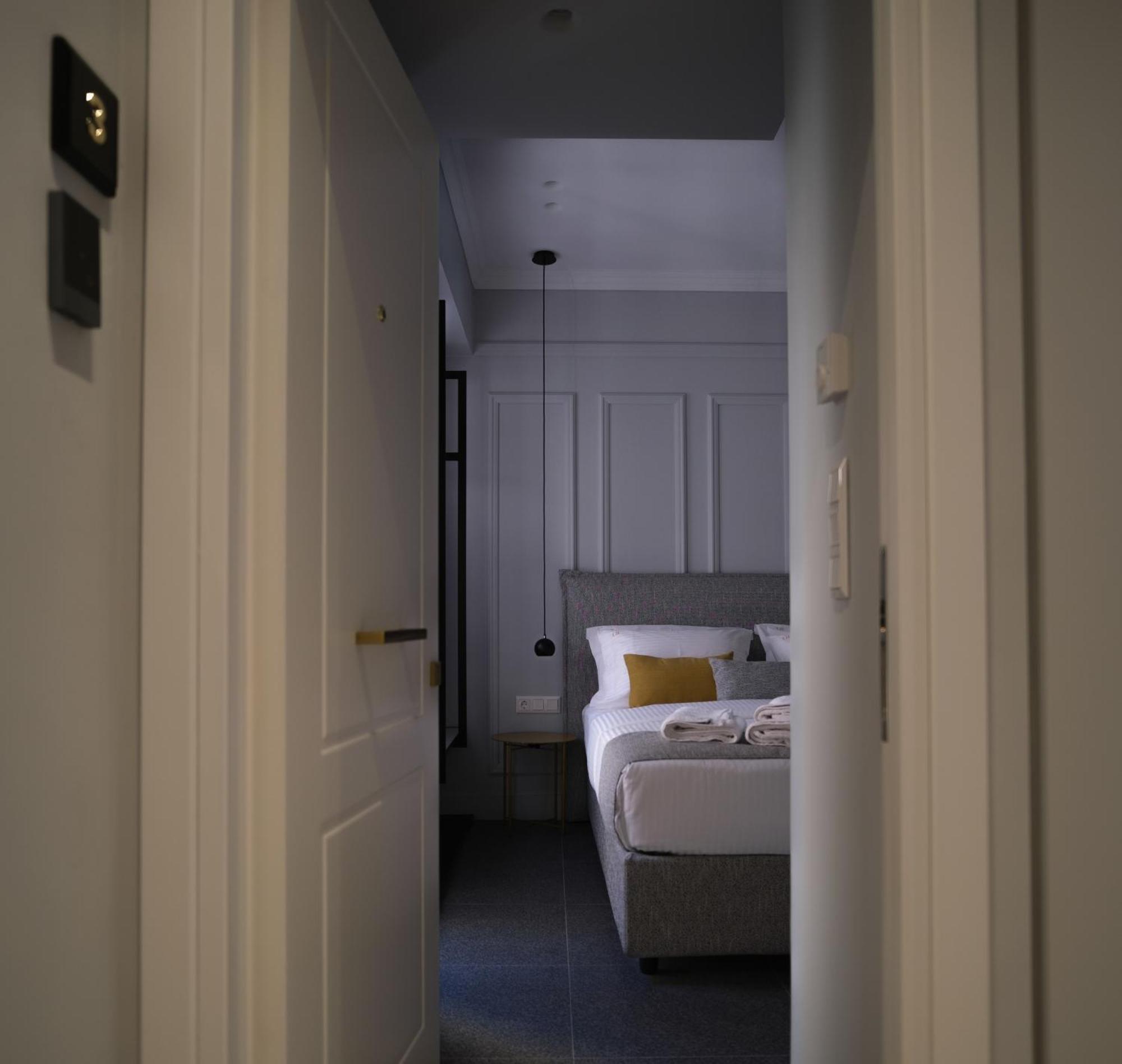 K23 Color Suites Афины Экстерьер фото