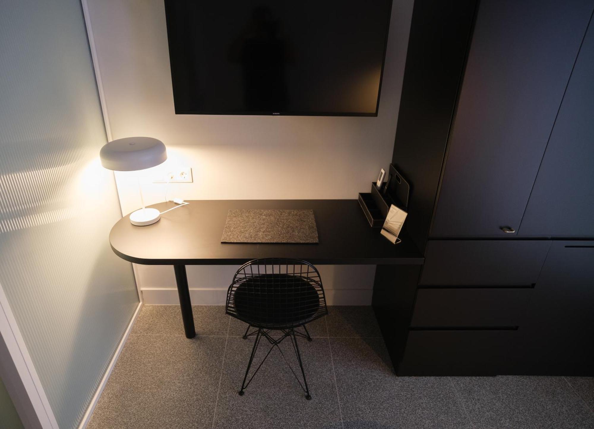K23 Color Suites Афины Экстерьер фото